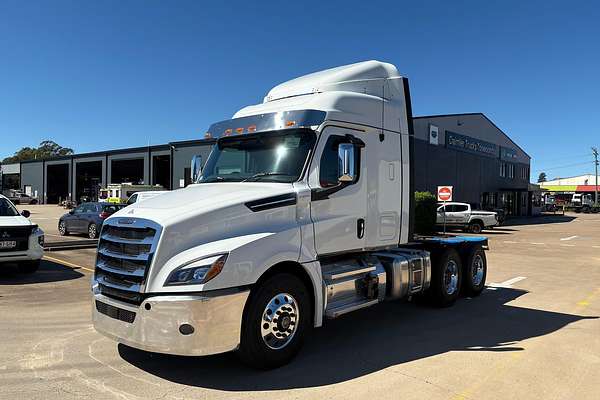 2024 Freightliner Cascadia 126