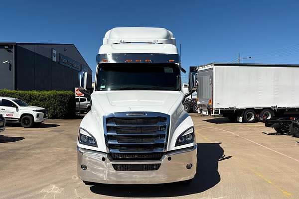 2024 Freightliner Cascadia 126