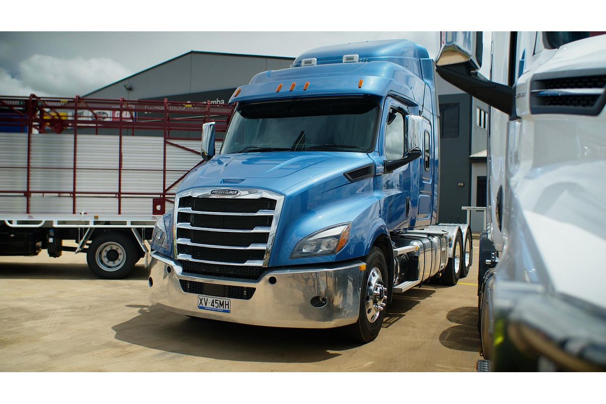 2024 Freightliner Cascadia 126