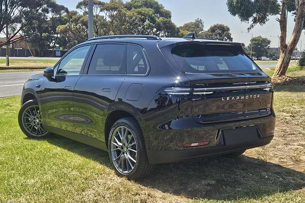2025 Leapmotor C10 Design B11