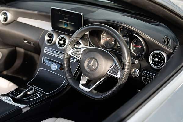 2018 Mercedes-Benz C-Class C300 A205
