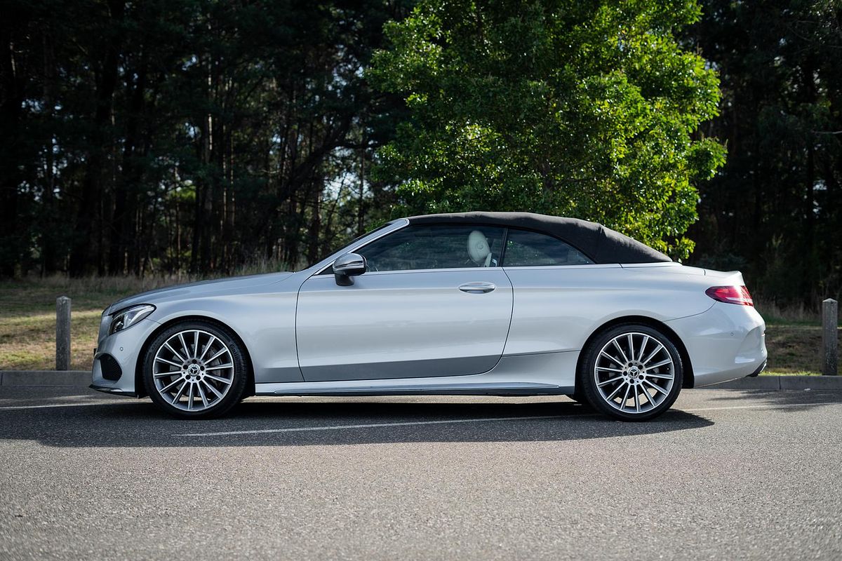 2018 Mercedes-Benz C-Class C300 A205