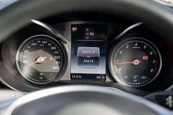 2018 Mercedes-Benz C-Class C300 A205