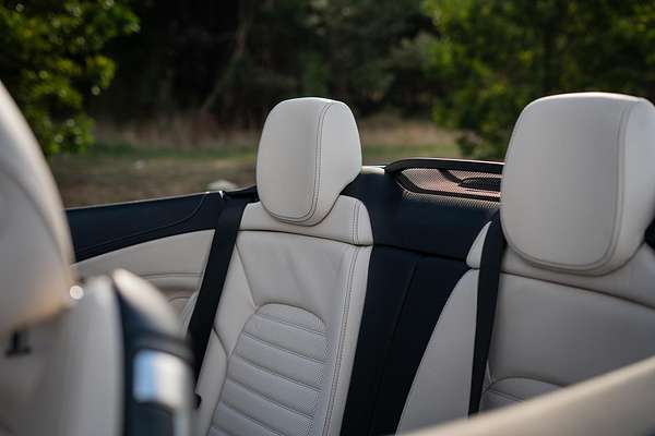 2018 Mercedes-Benz C-Class C300 A205
