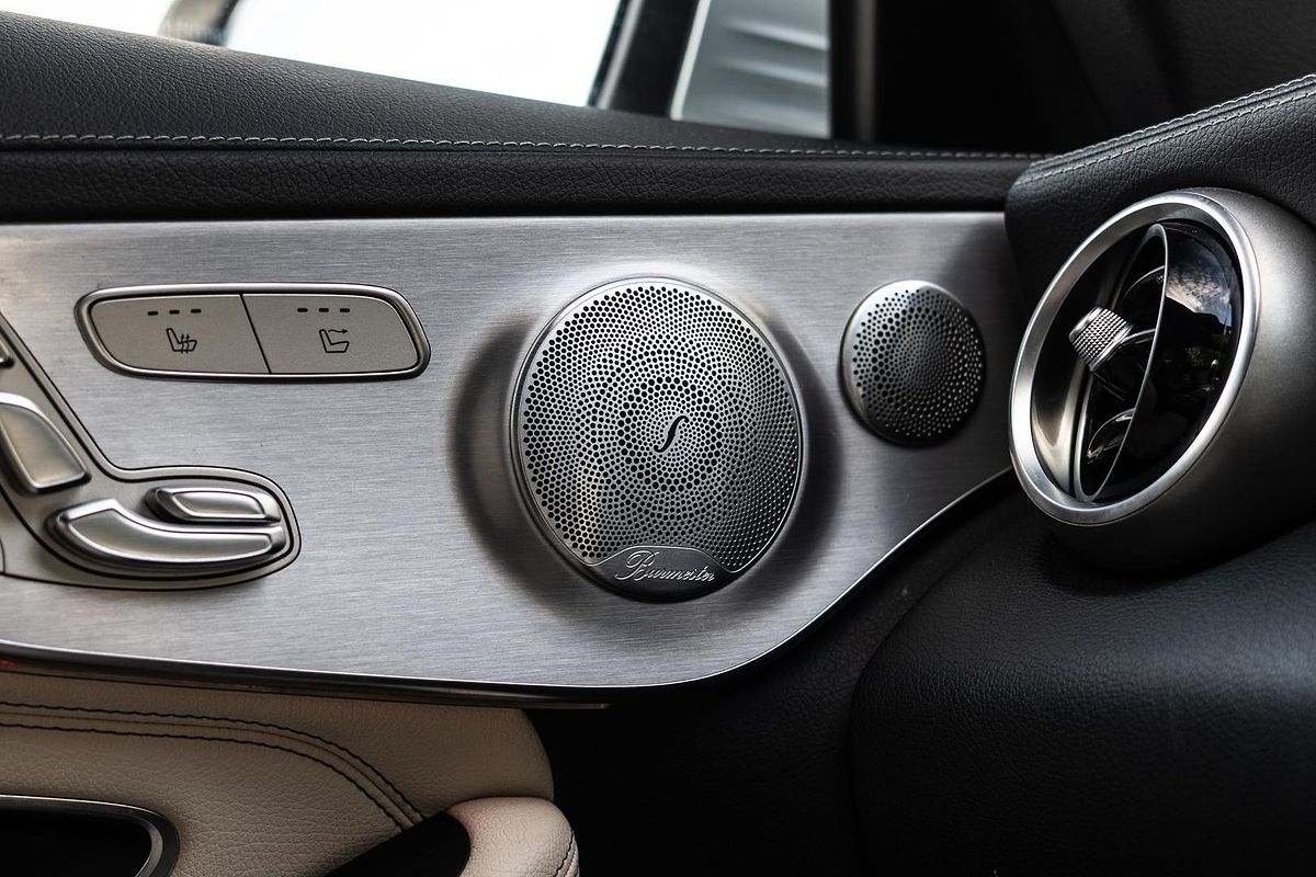 2018 Mercedes-Benz C-Class C300 A205