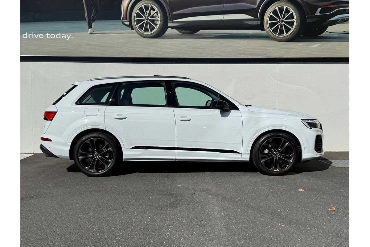 2024 Audi Q7 45 TFSI 4M