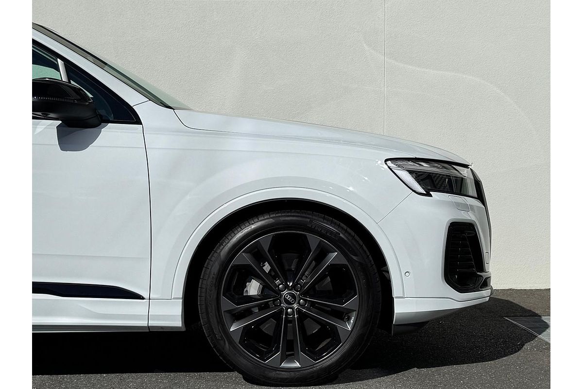 2024 Audi Q7 45 TFSI 4M