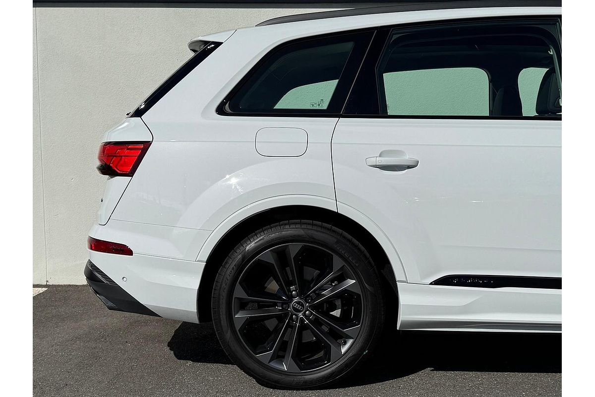 2024 Audi Q7 45 TFSI 4M