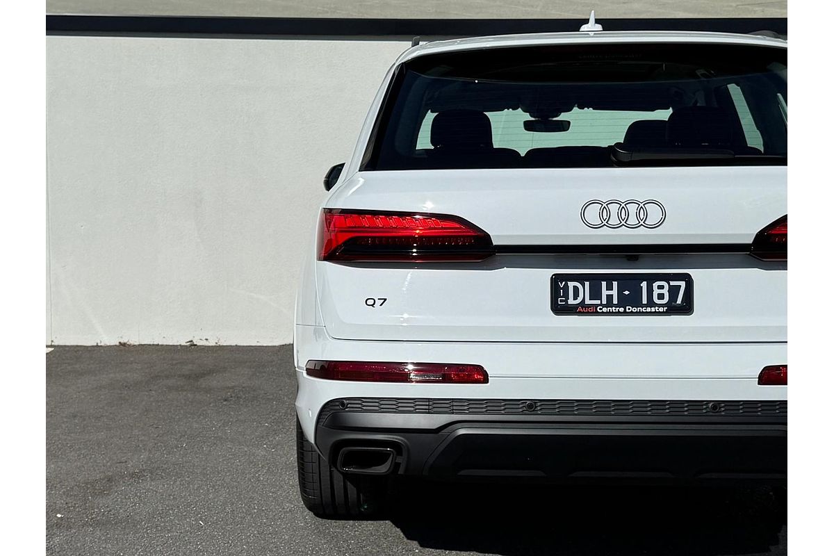 2024 Audi Q7 45 TFSI 4M