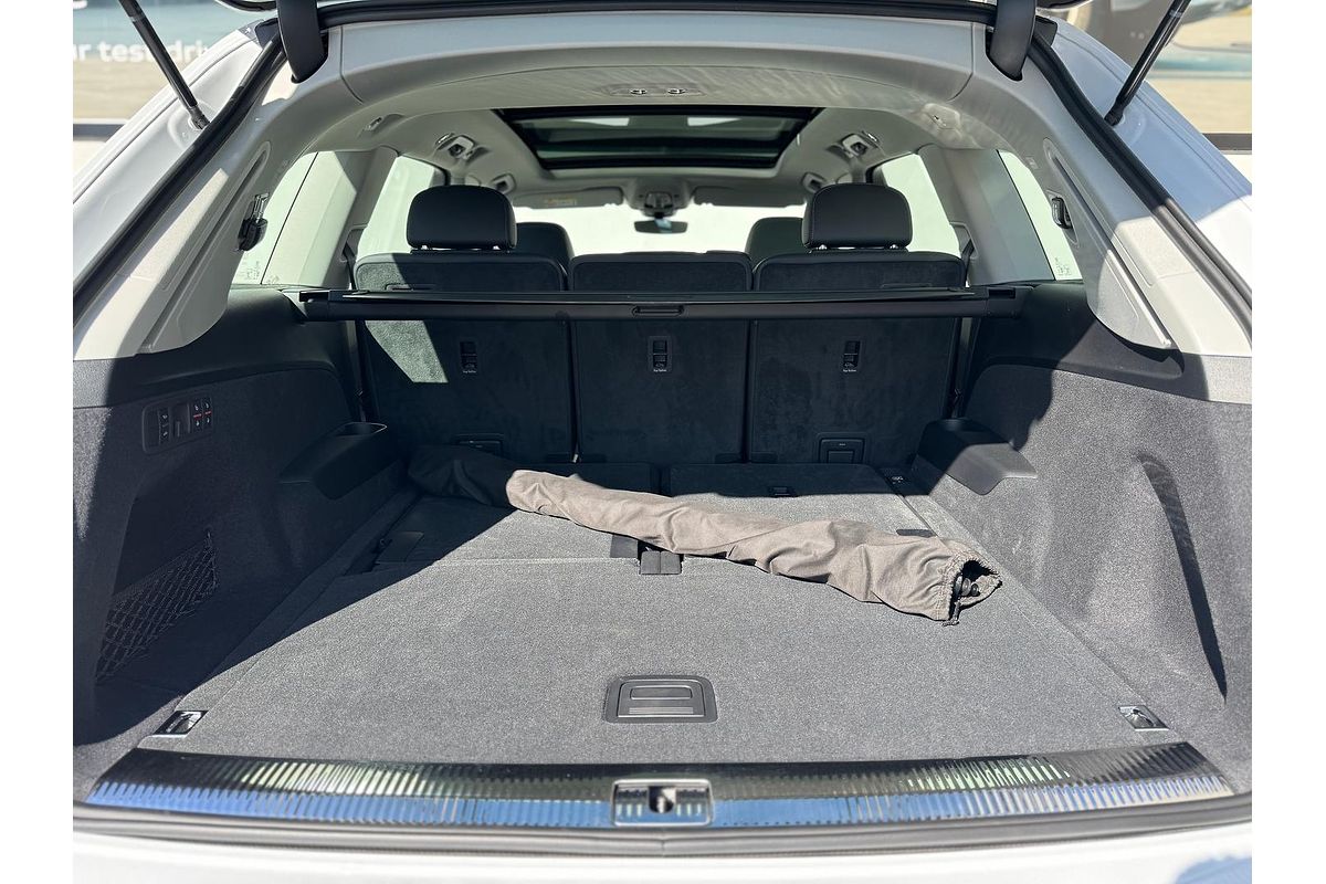 2024 Audi Q7 45 TFSI 4M