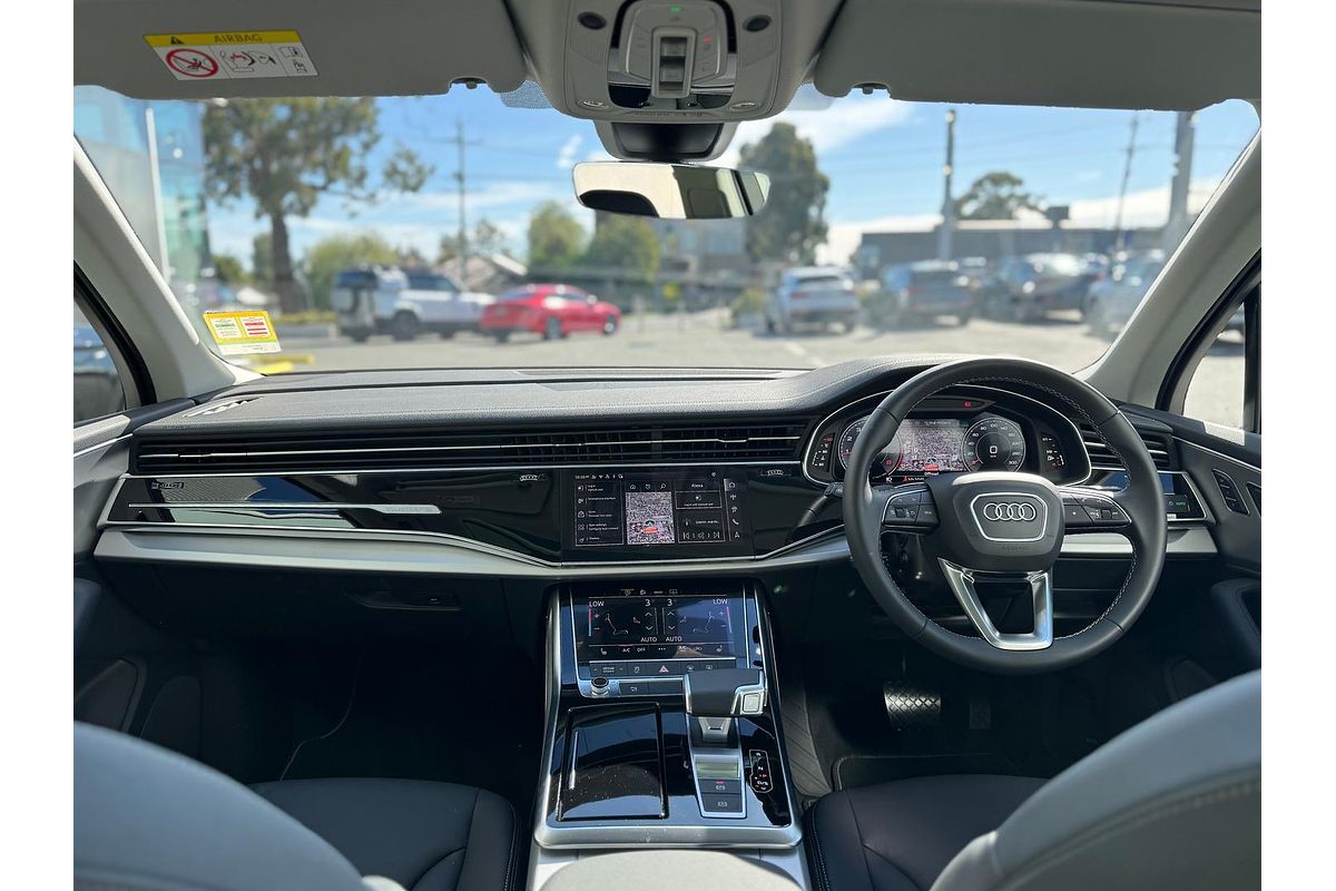 2024 Audi Q7 45 TFSI 4M