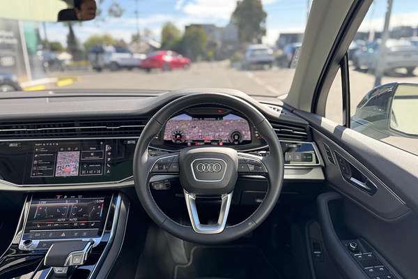 2024 Audi Q7 45 TFSI 4M