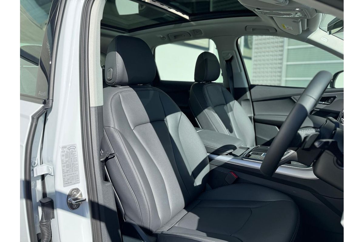 2024 Audi Q7 45 TFSI 4M
