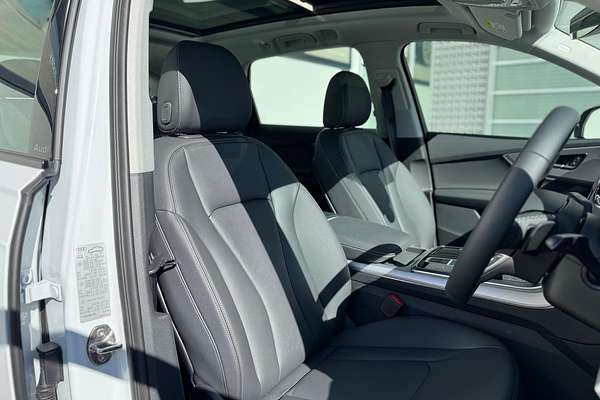 2024 Audi Q7 45 TFSI 4M