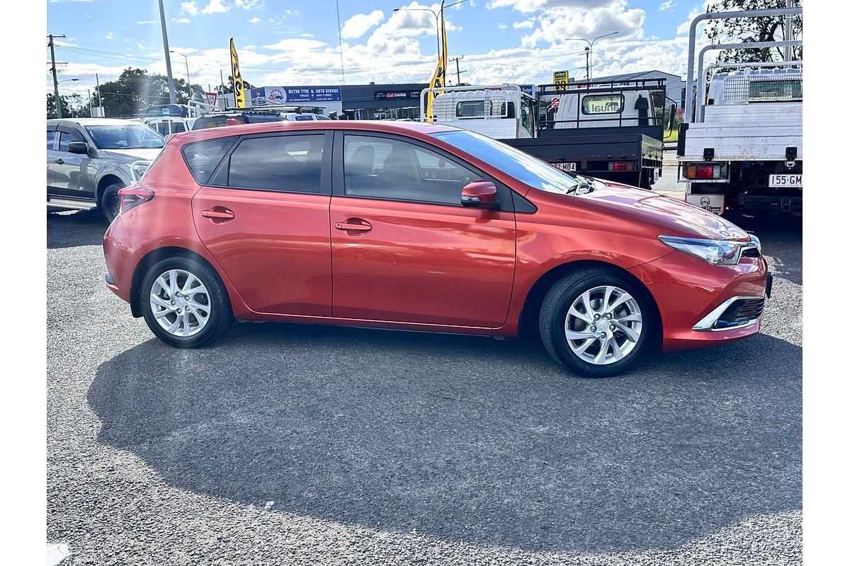 2015 Toyota Corolla Ascent Sport ZRE182R