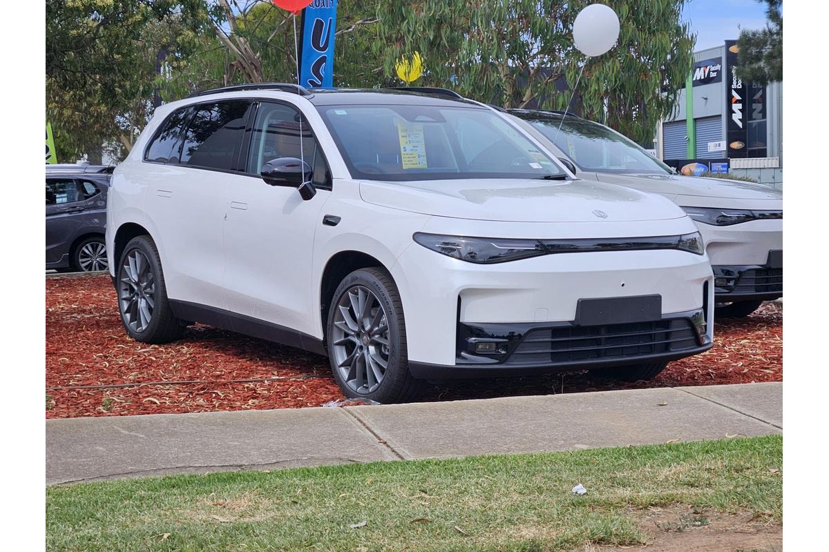 2025 Leapmotor C10 Design B11