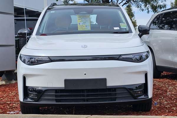 2025 Leapmotor C10 Design B11