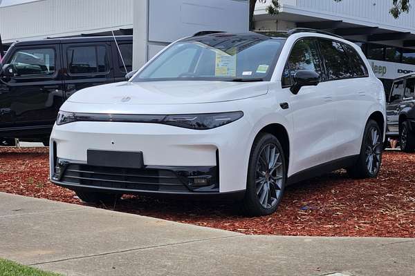 2025 Leapmotor C10 Design B11