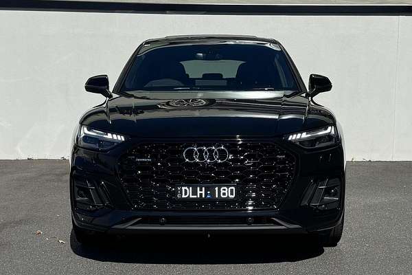 2024 Audi Q5 55 TFSI e S Line FY