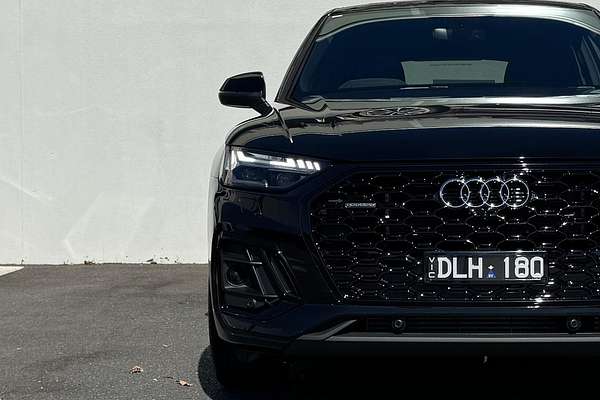 2024 Audi Q5 55 TFSI e S Line FY