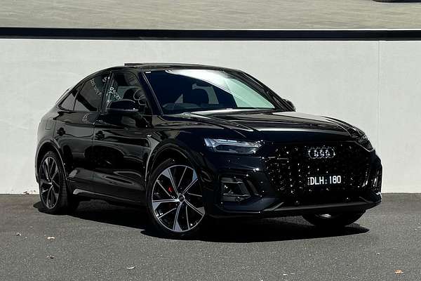 2024 Audi Q5 55 TFSI e S Line FY