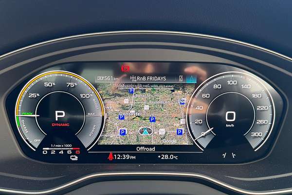 2024 Audi Q5 55 TFSI e S Line FY