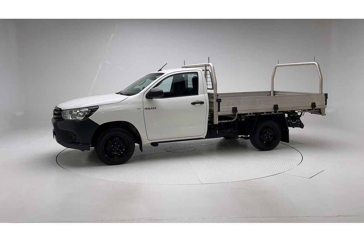 2017 Toyota Hilux Workmate TGN121R Rear Wheel Drive