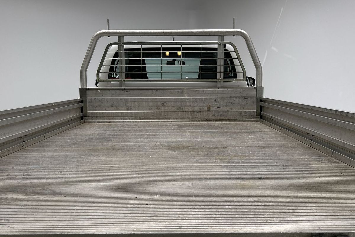 2017 Toyota Hilux Workmate TGN121R Rear Wheel Drive