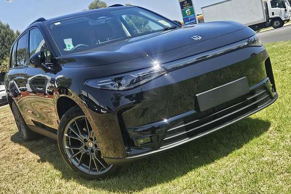 2025 Leapmotor C10 Design B11