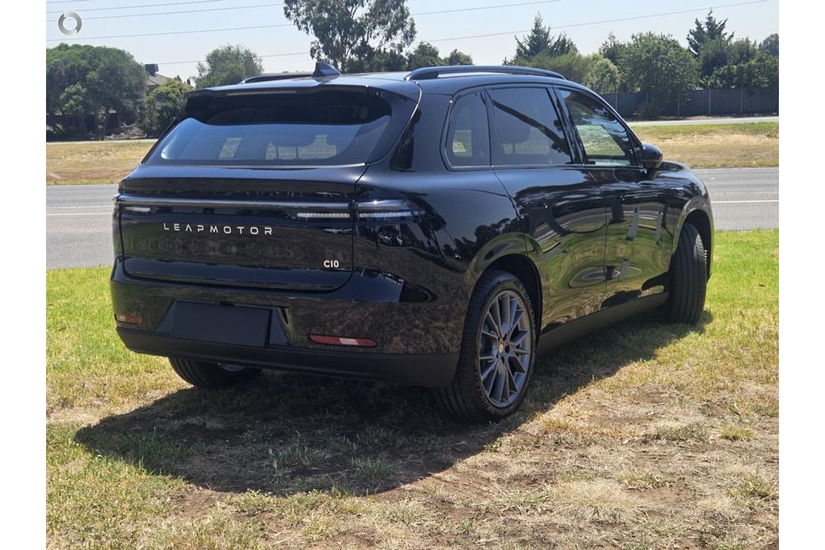 2025 Leapmotor C10 Design B11