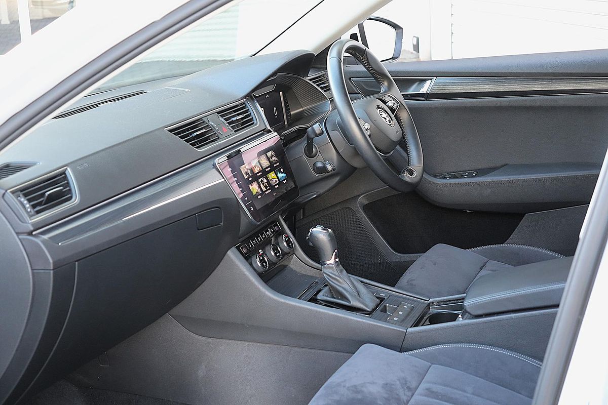 2022 SKODA Superb 162TSI Style NP