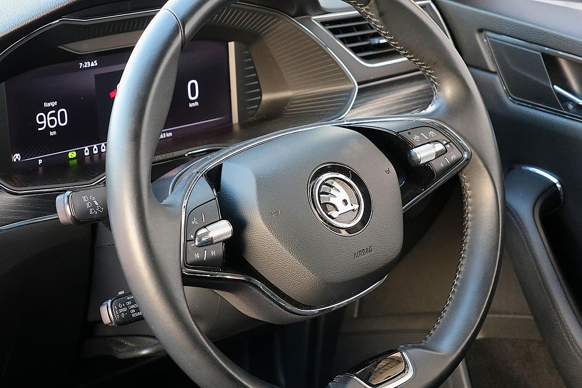2022 SKODA Superb 162TSI Style NP