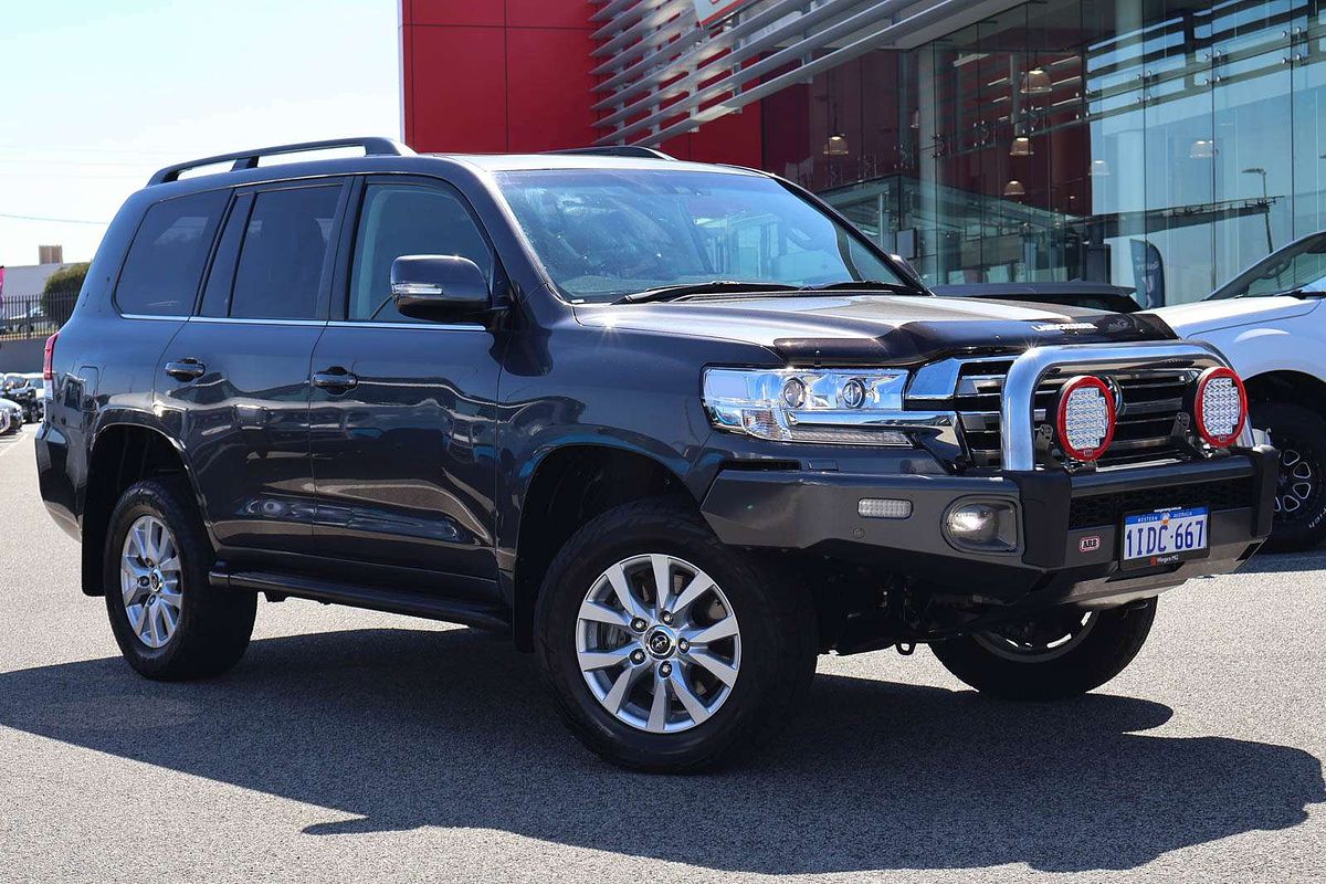 2017 Toyota Landcruiser VX VDJ200R