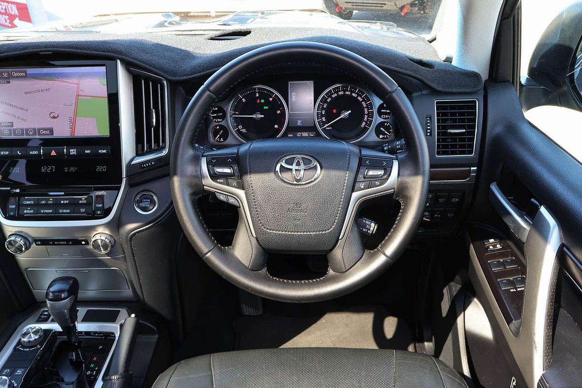 2017 Toyota Landcruiser VX VDJ200R