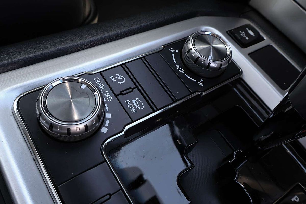 2017 Toyota Landcruiser VX VDJ200R