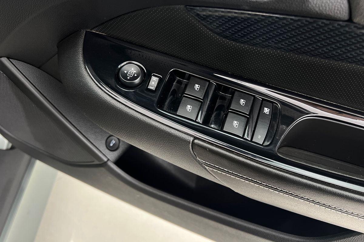 2014 Holden Commodore SS V VF