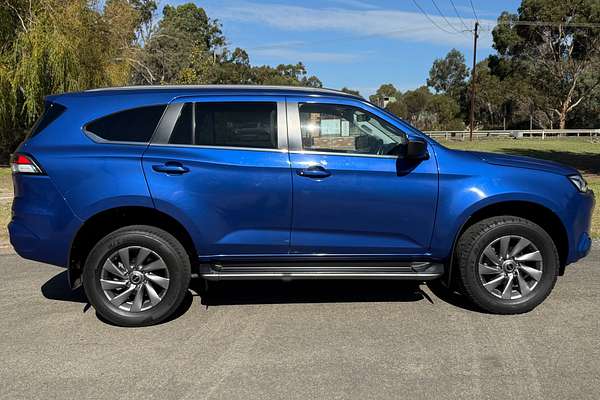 2021 Isuzu MU-X LS-U