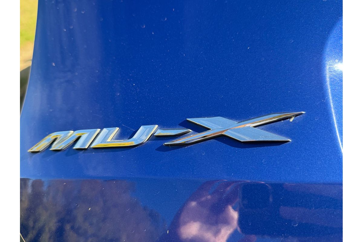 2021 Isuzu MU-X LS-U