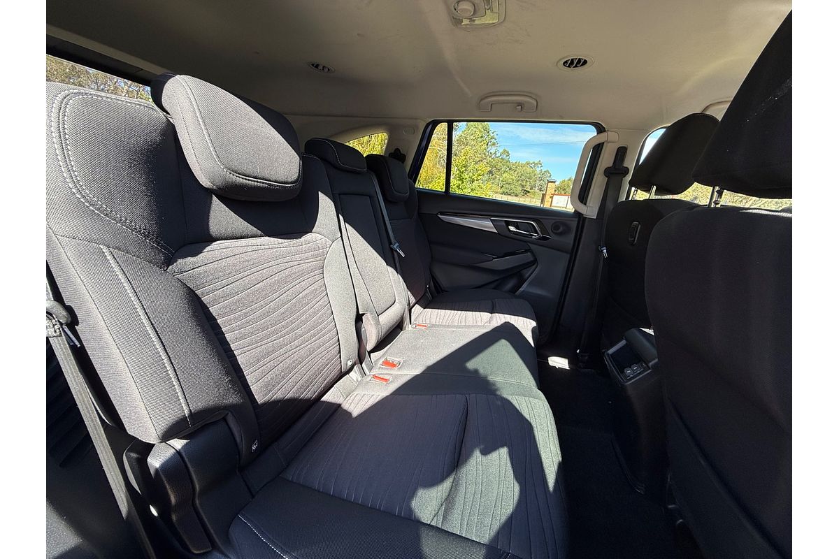 2021 Isuzu MU-X LS-U
