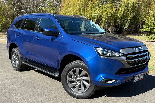 2021 Isuzu MU-X LS-U