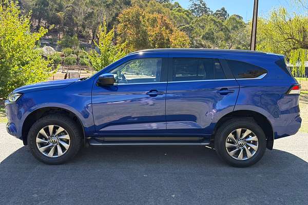 2021 Isuzu MU-X LS-U