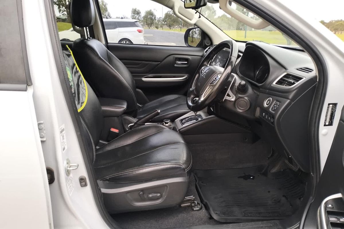 2019 Mitsubishi Triton GLS MR 4X4