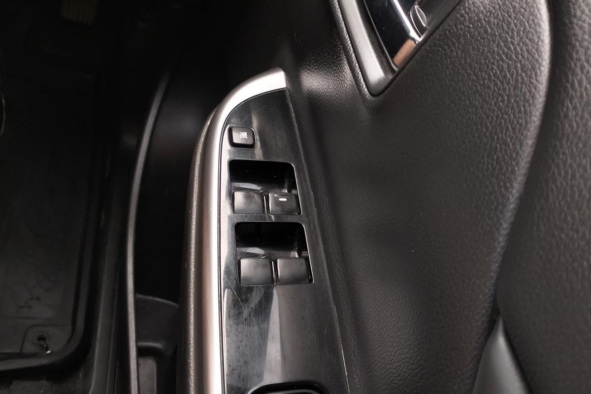 2019 Mitsubishi Triton GLS MR 4X4