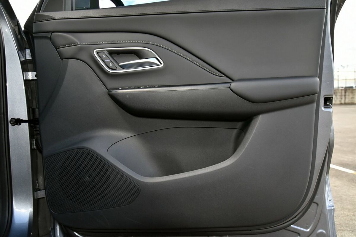 2025 MG ZS Essence ZS32