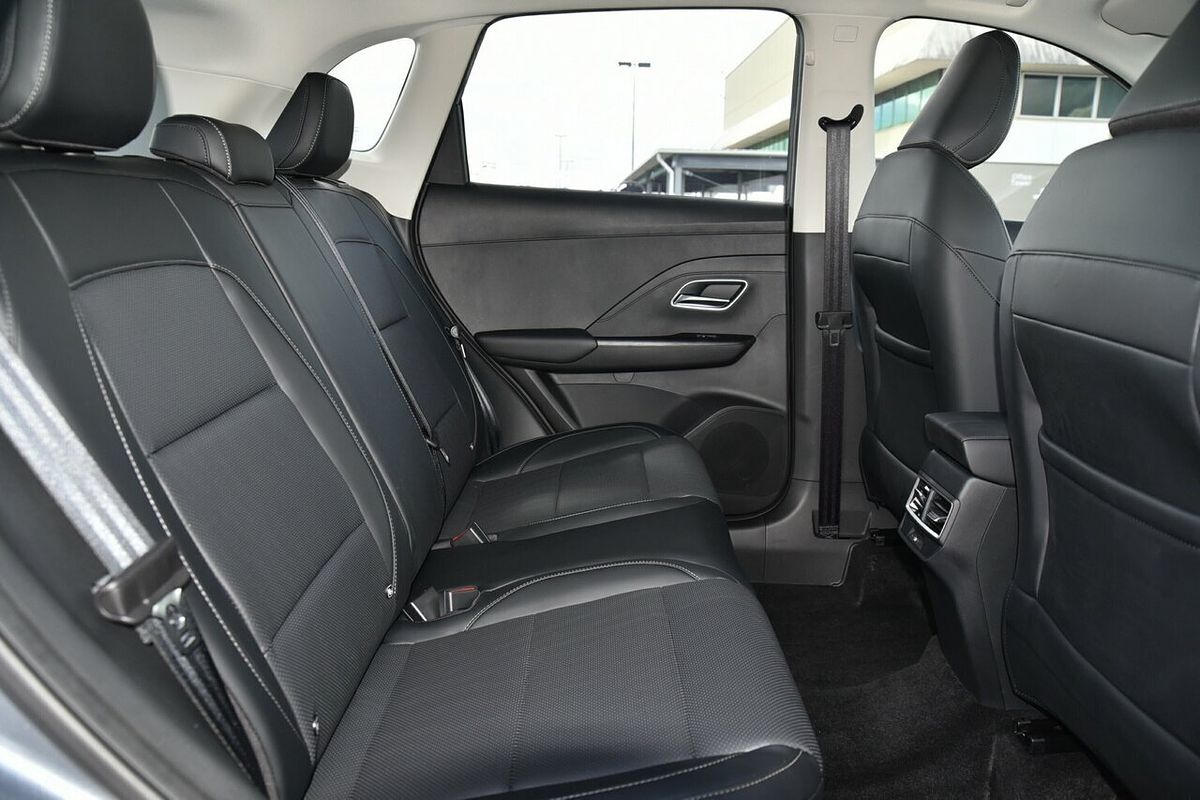 2025 MG ZS Essence ZS32