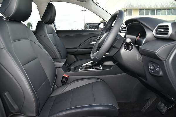 2025 MG ZS Essence ZS32