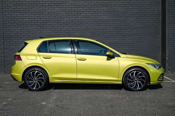 2022 Volkswagen Golf 110TSI 8