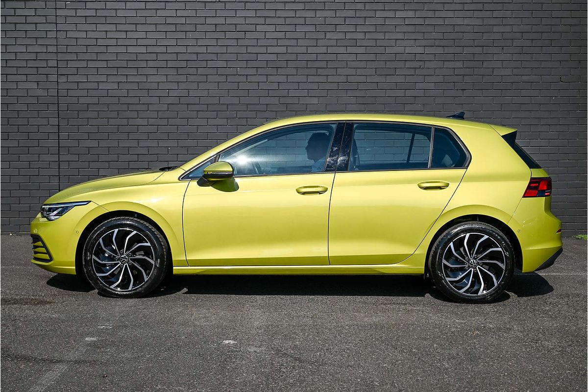 2022 Volkswagen Golf 110TSI 8