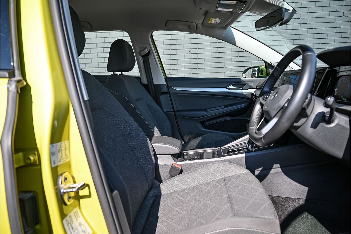 2022 Volkswagen Golf 110TSI 8