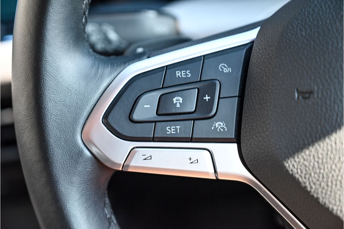 2022 Volkswagen Golf 110TSI 8
